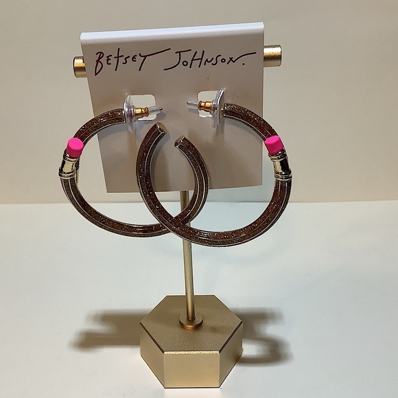 Betsey Johnson Round Pencil Gold Shimmer Earrings New - Picture 2 of 5